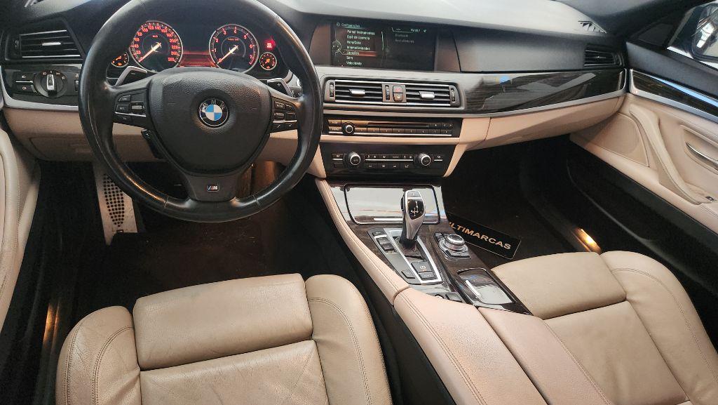 BMW 535I - Foto