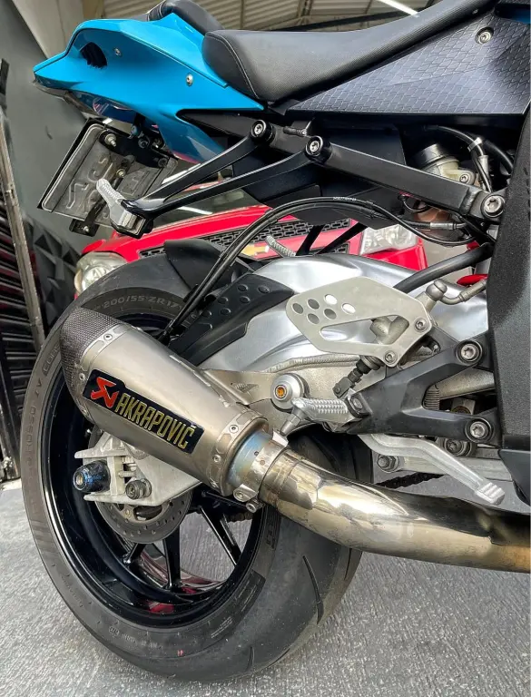 BMW S 1000 RR - Foto