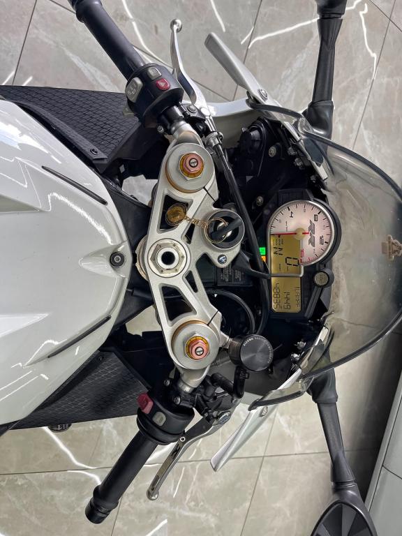 BMW S 1000 RR - Foto