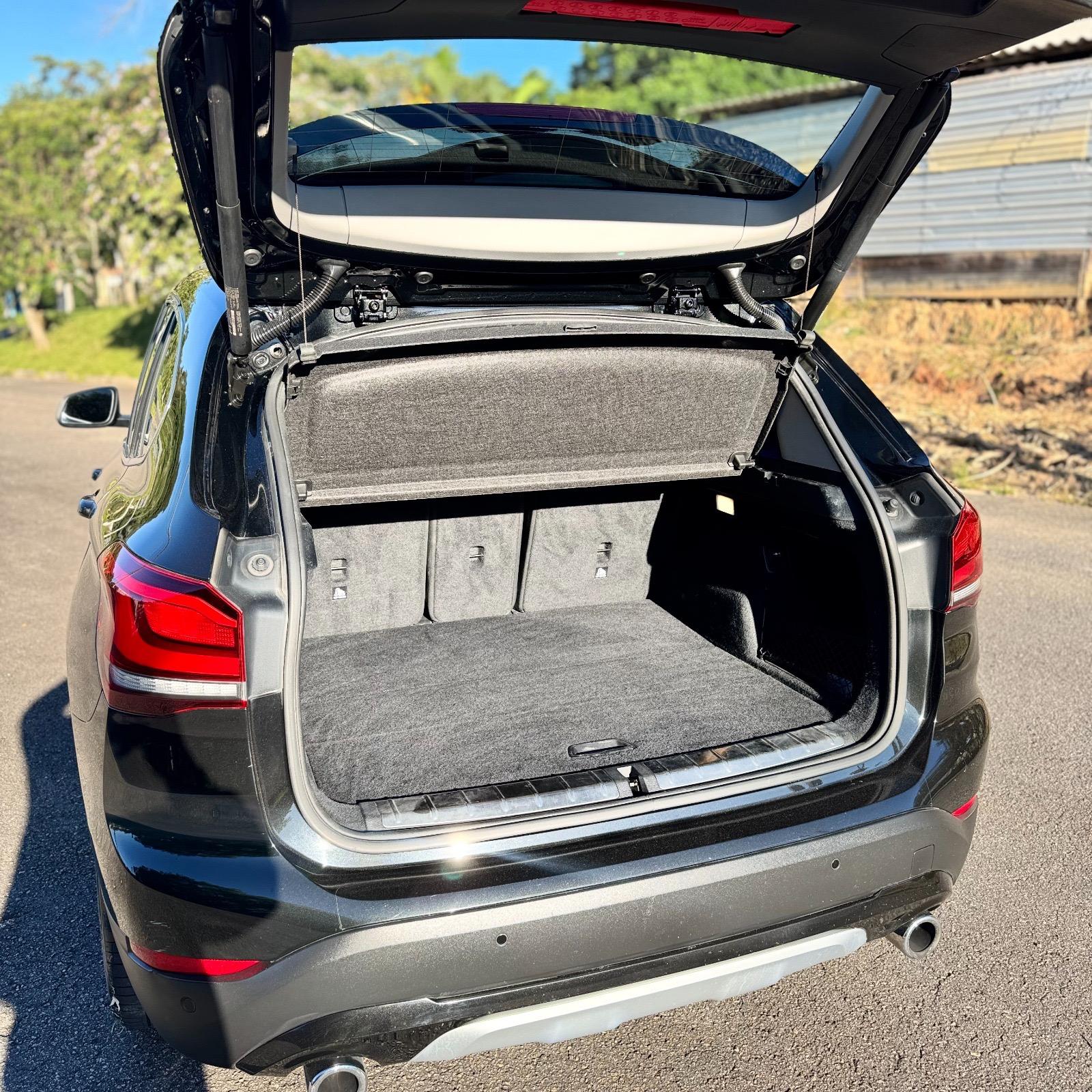 BMW X1 - Foto