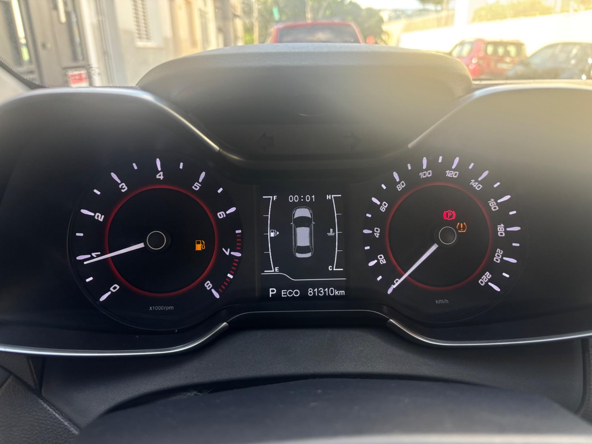 CHERY Arrizo 5 - Foto