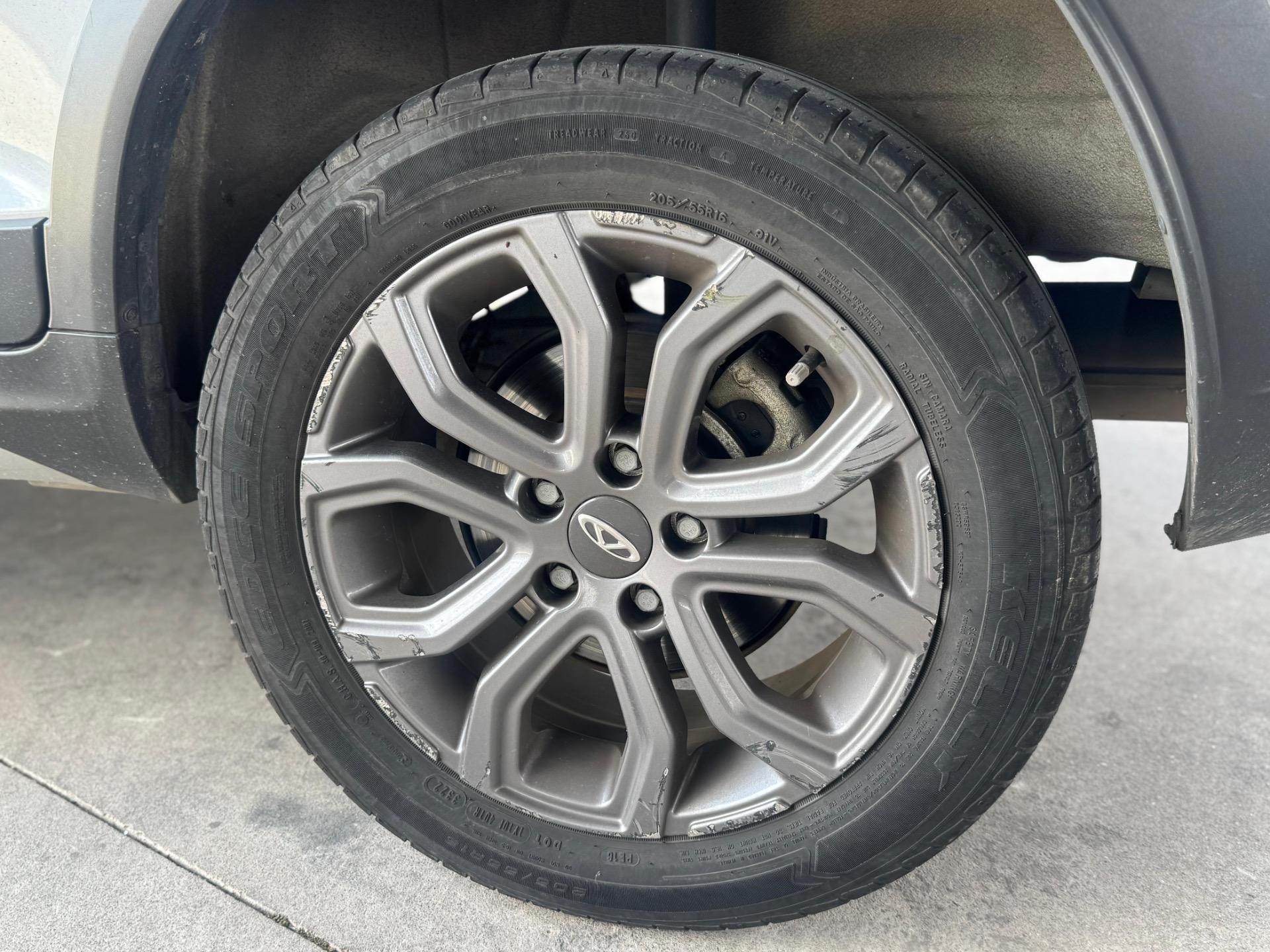 CHERY Tiggo 2 - Foto