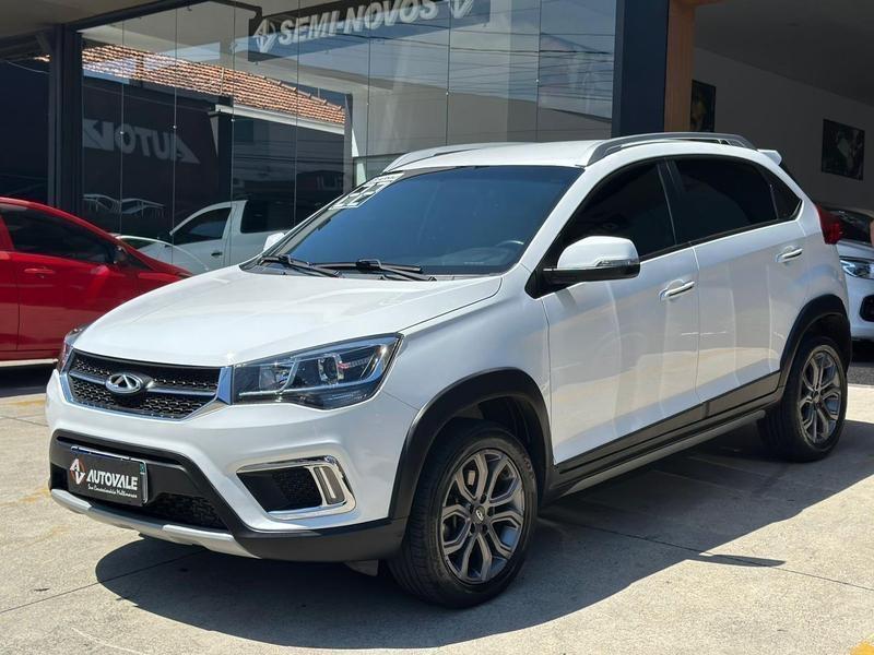 CHERY Tiggo 2 - Foto
