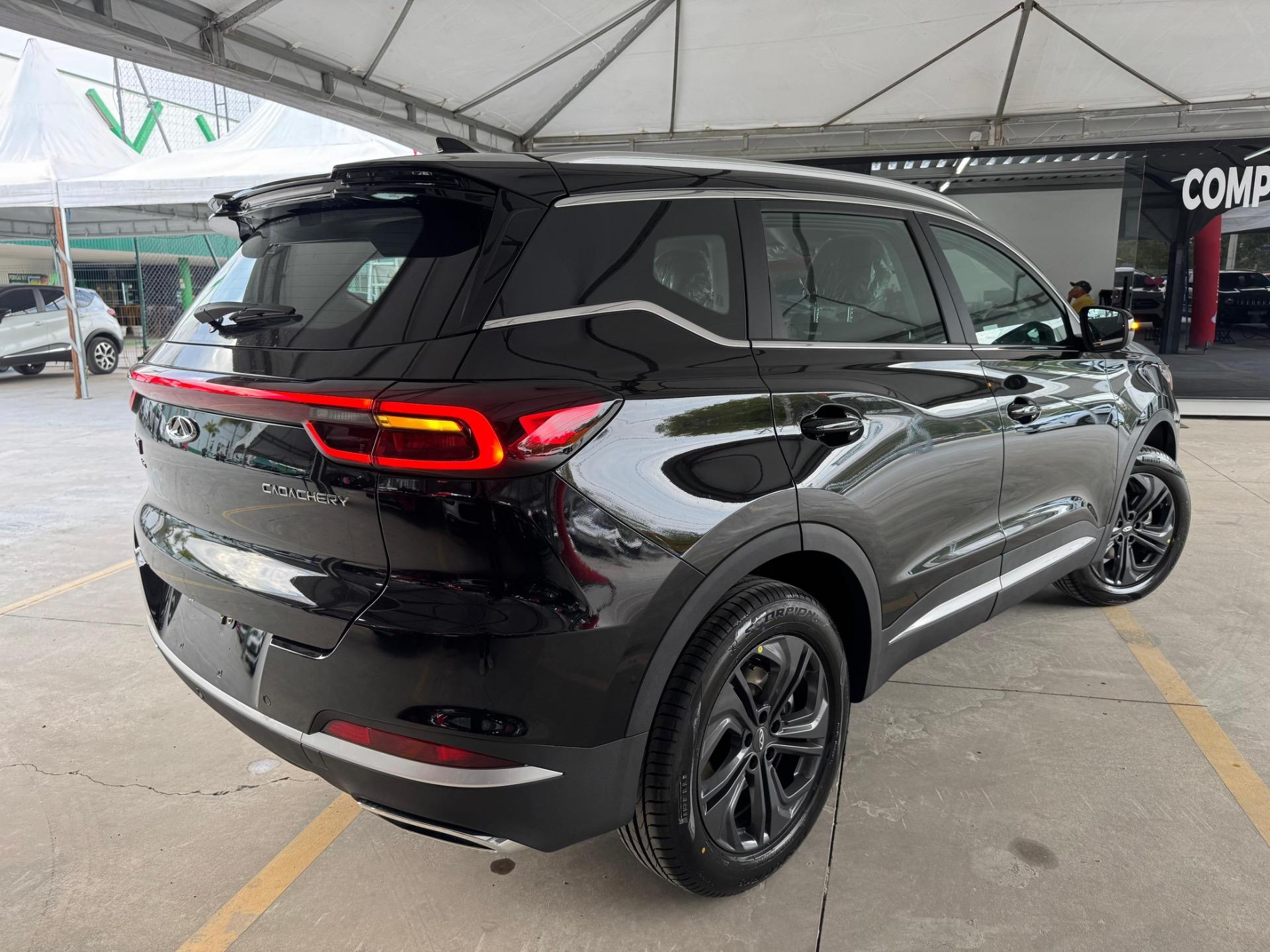 CHERY Tiggo 7 - Foto