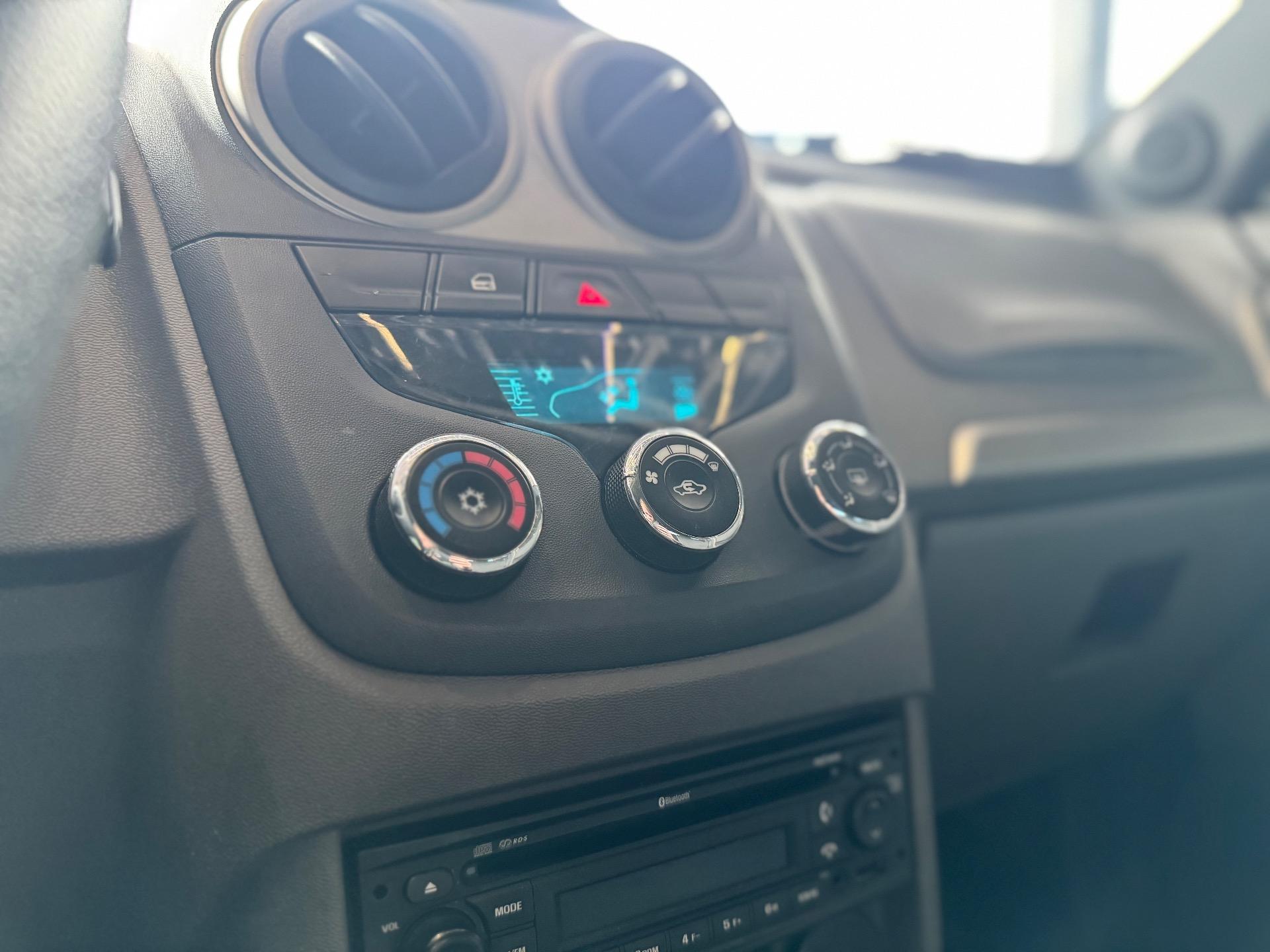 CHEVROLET Agile - Foto