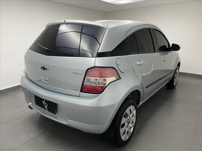 CHEVROLET Agile - Foto