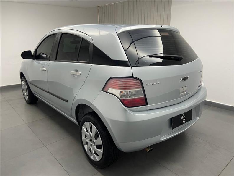 CHEVROLET Agile - Foto