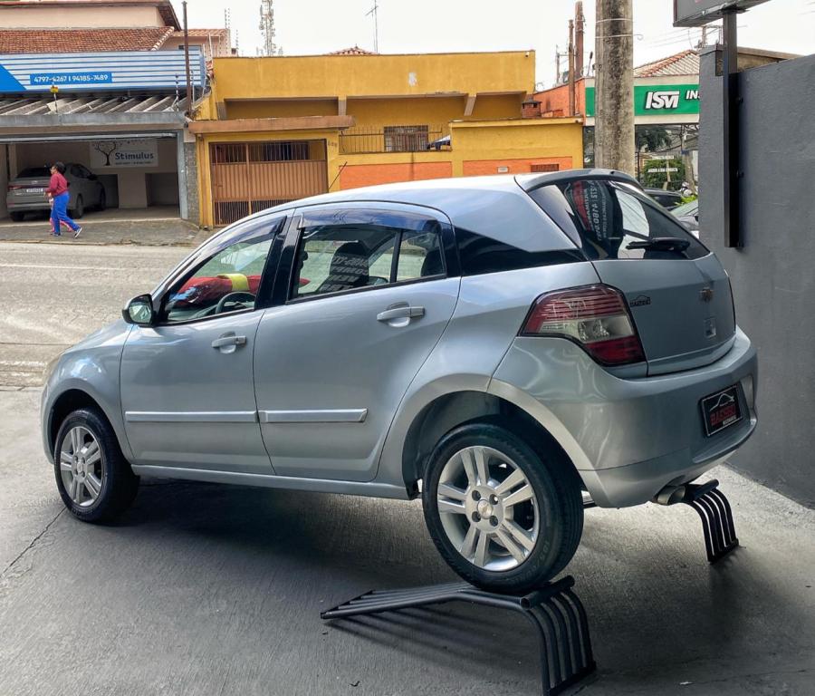 CHEVROLET Agile - Foto