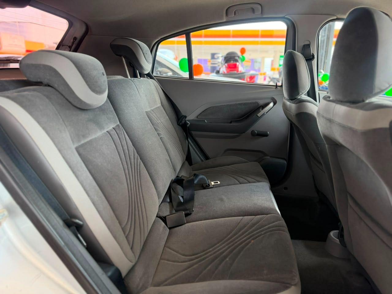 CHEVROLET Agile - Foto