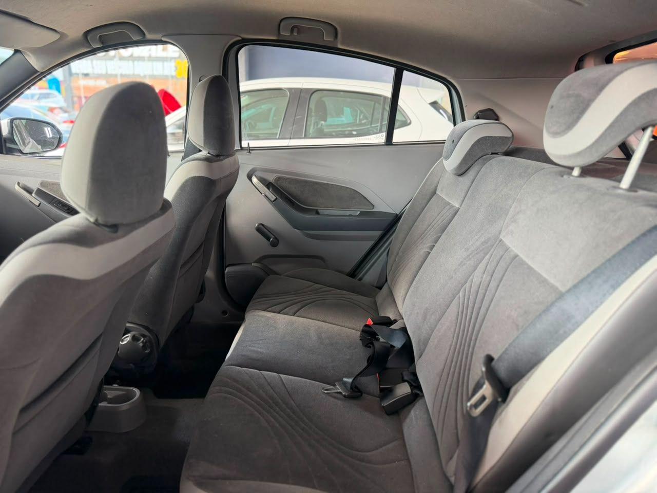 CHEVROLET Agile - Foto
