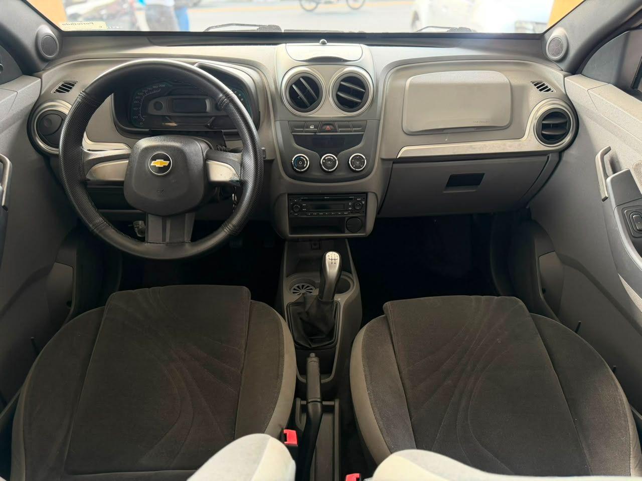 CHEVROLET Agile - Foto