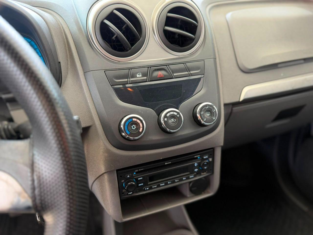 CHEVROLET Agile - Foto