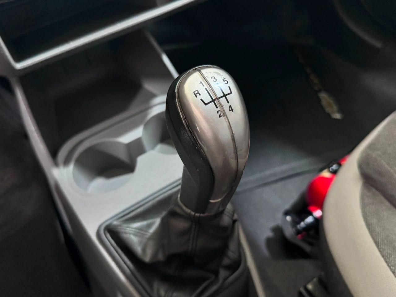 CHEVROLET Agile - Foto