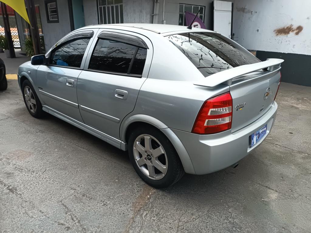CHEVROLET Astra Hatch - Foto