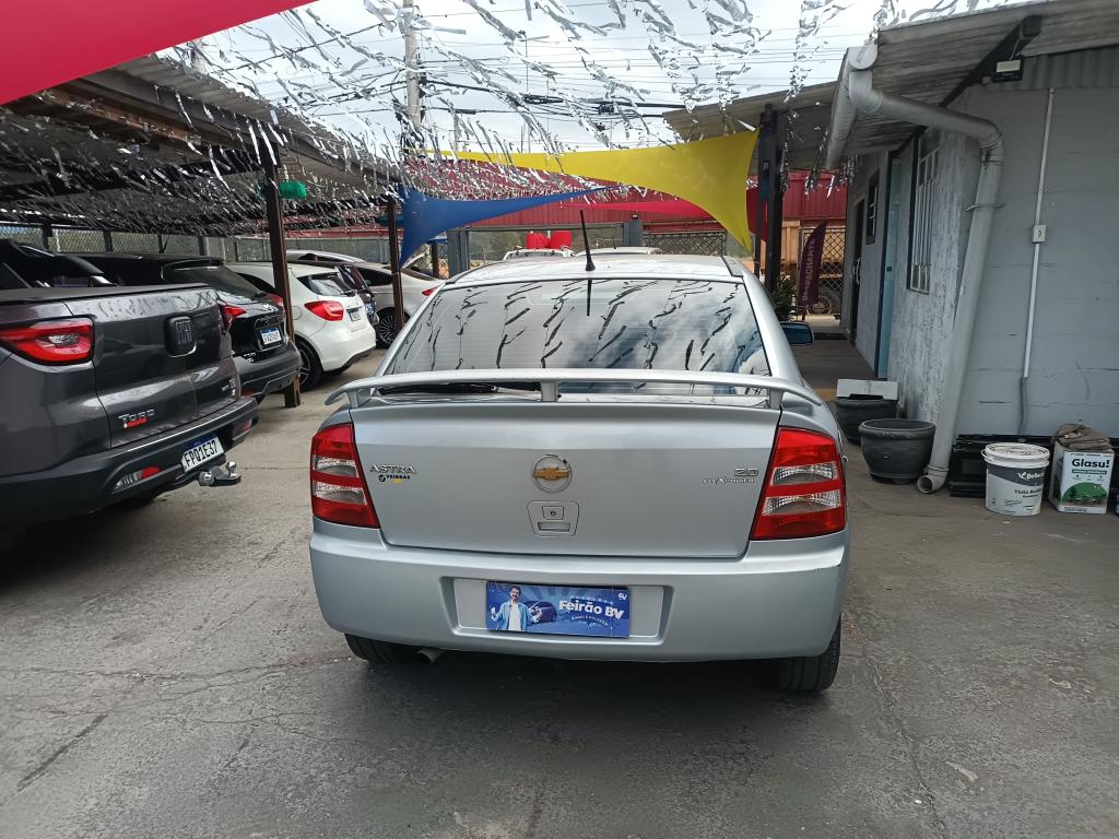 CHEVROLET Astra Hatch - Foto