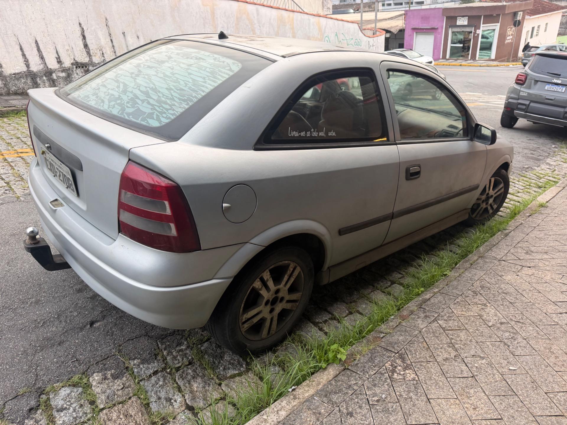 CHEVROLET Astra Hatch - Foto