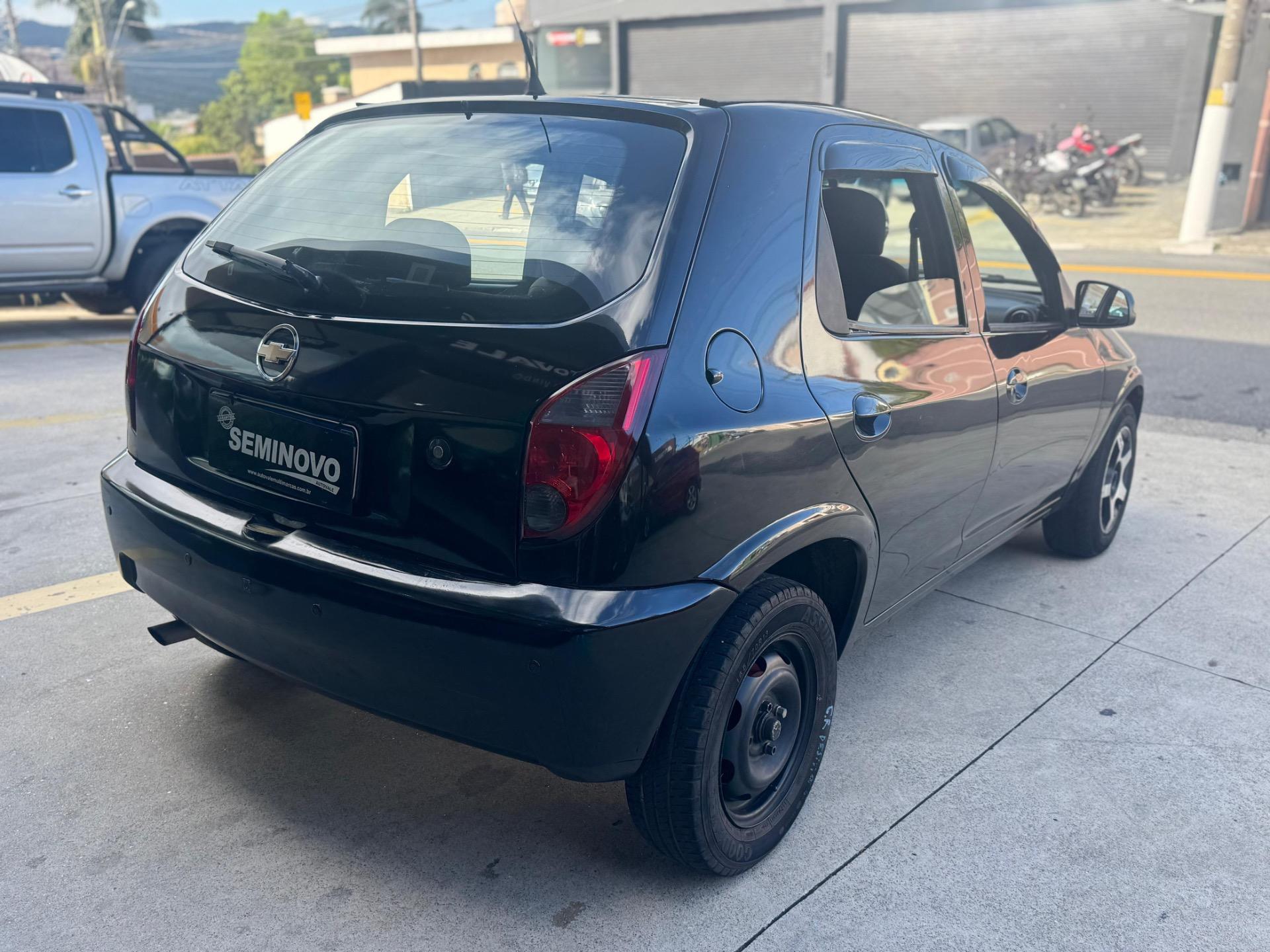 CHEVROLET Celta - Foto