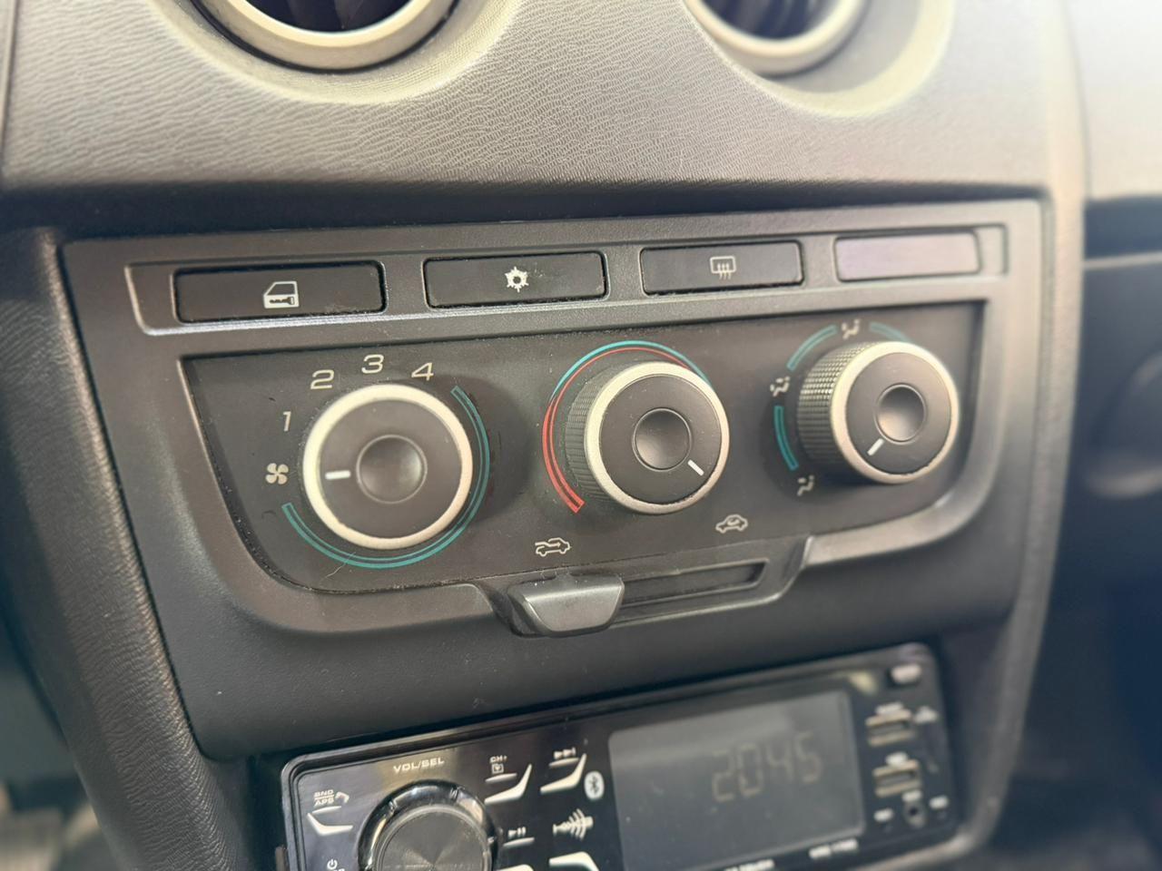 CHEVROLET Celta - Foto