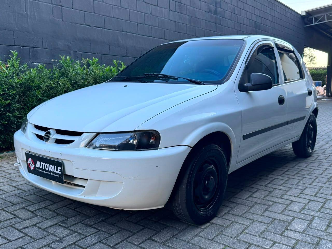CHEVROLET Celta - Foto