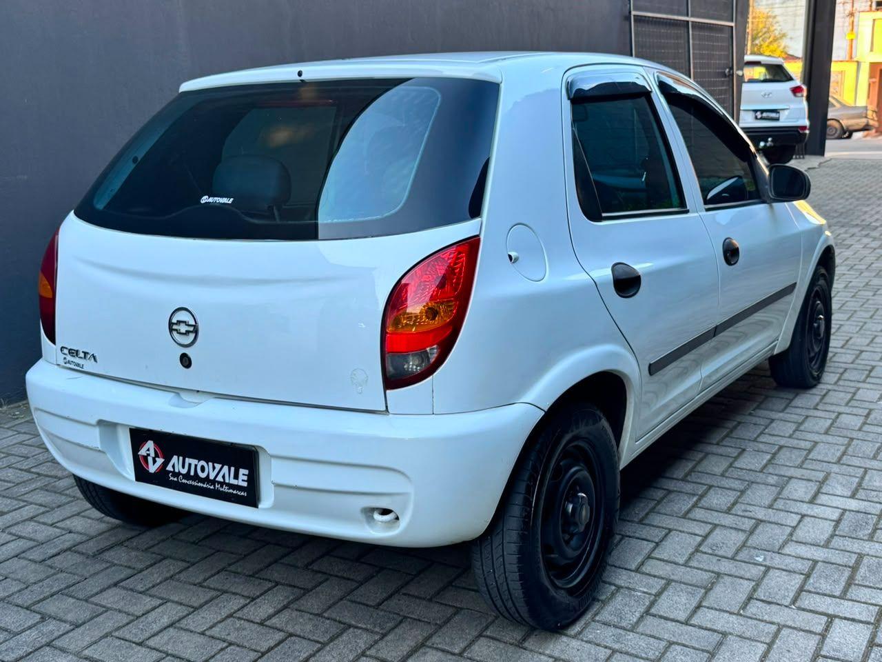 CHEVROLET Celta - Foto