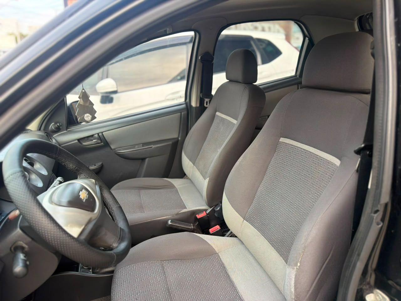 CHEVROLET Celta - Foto