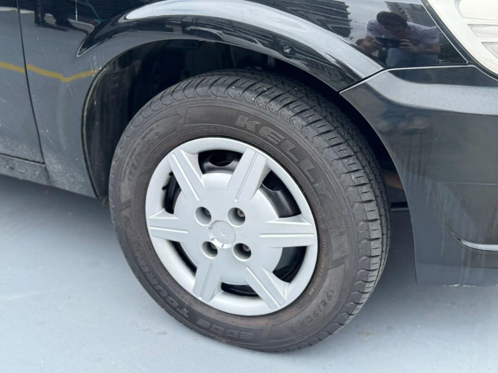 CHEVROLET Celta - Foto