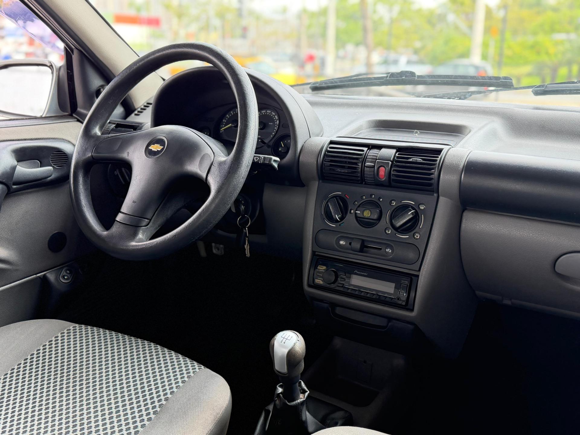 CHEVROLET Classic Sedan - Foto