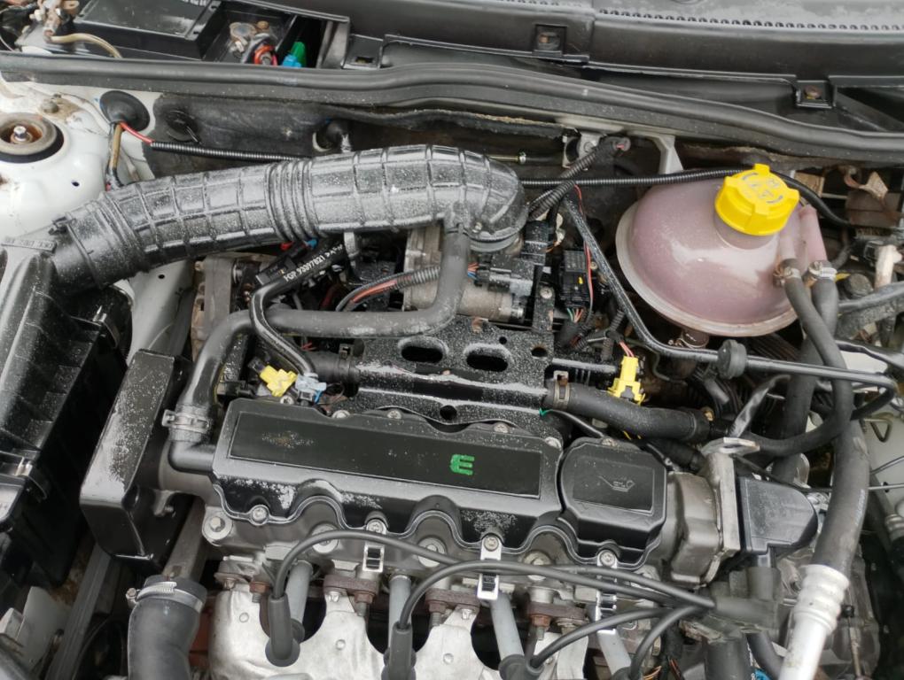 CHEVROLET Classic Sedan - Foto