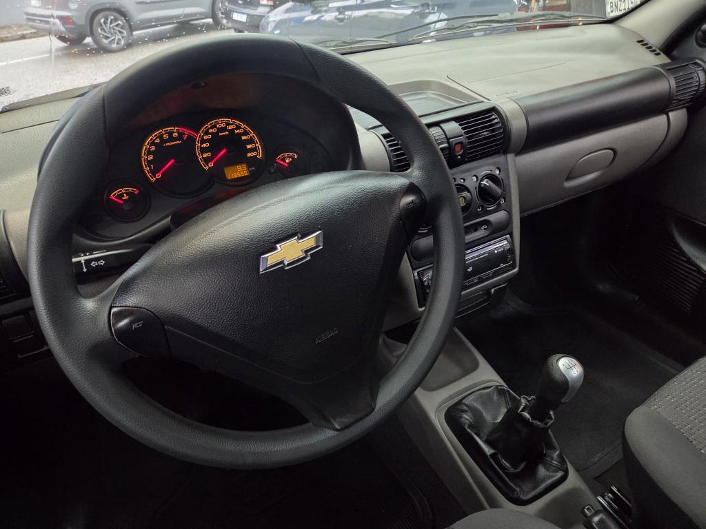 CHEVROLET Classic Sedan - Foto