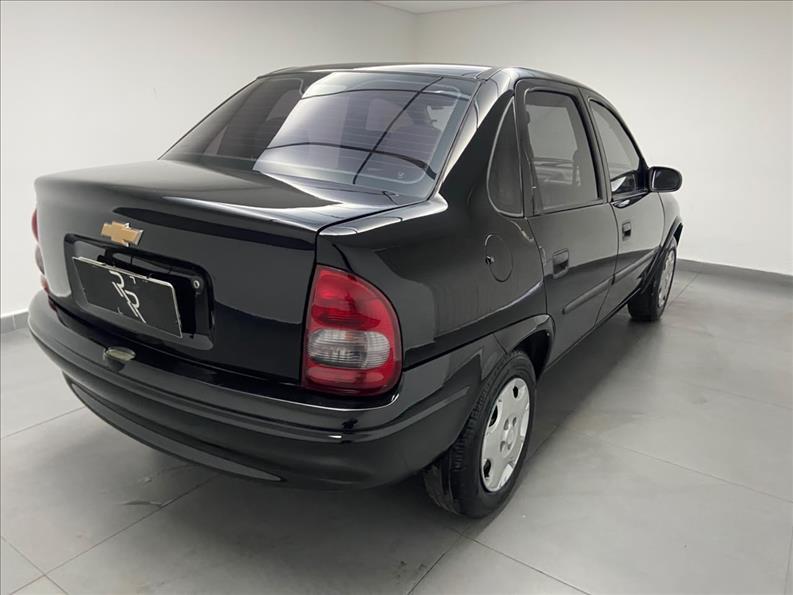 CHEVROLET Classic Sedan - Foto