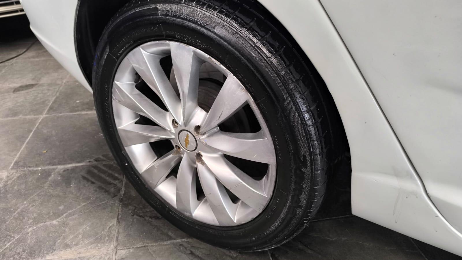 CHEVROLET Cobalt - Foto