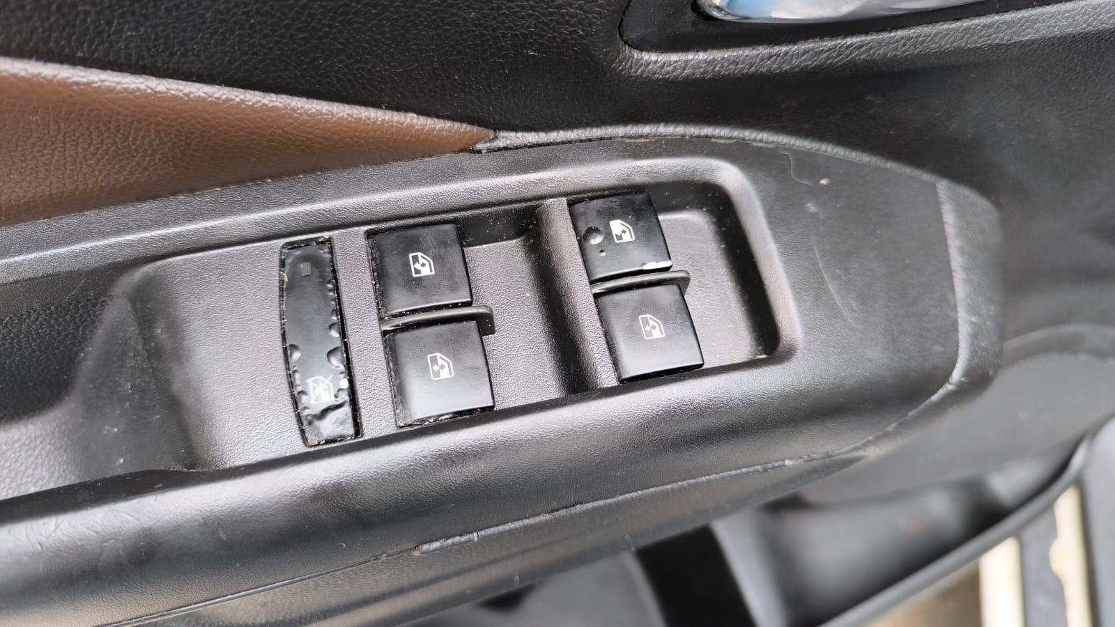 CHEVROLET Cobalt - Foto