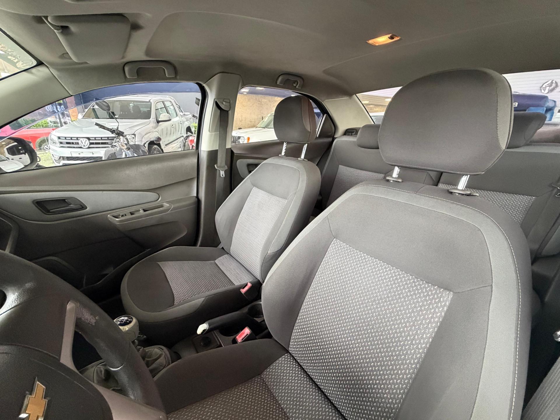 CHEVROLET Cobalt - Foto