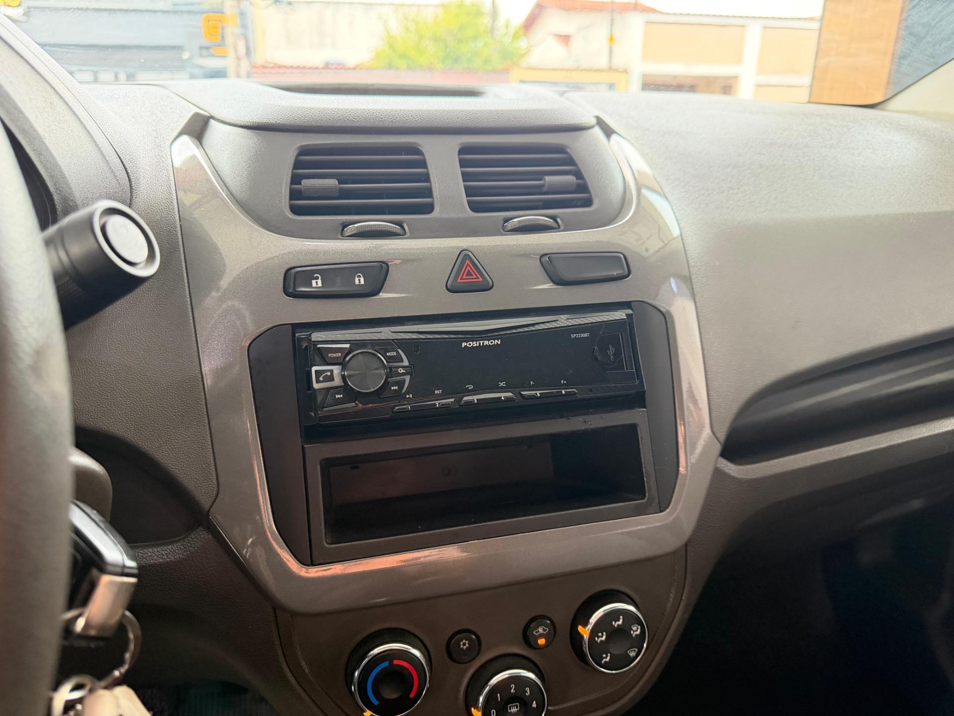 CHEVROLET Cobalt - Foto