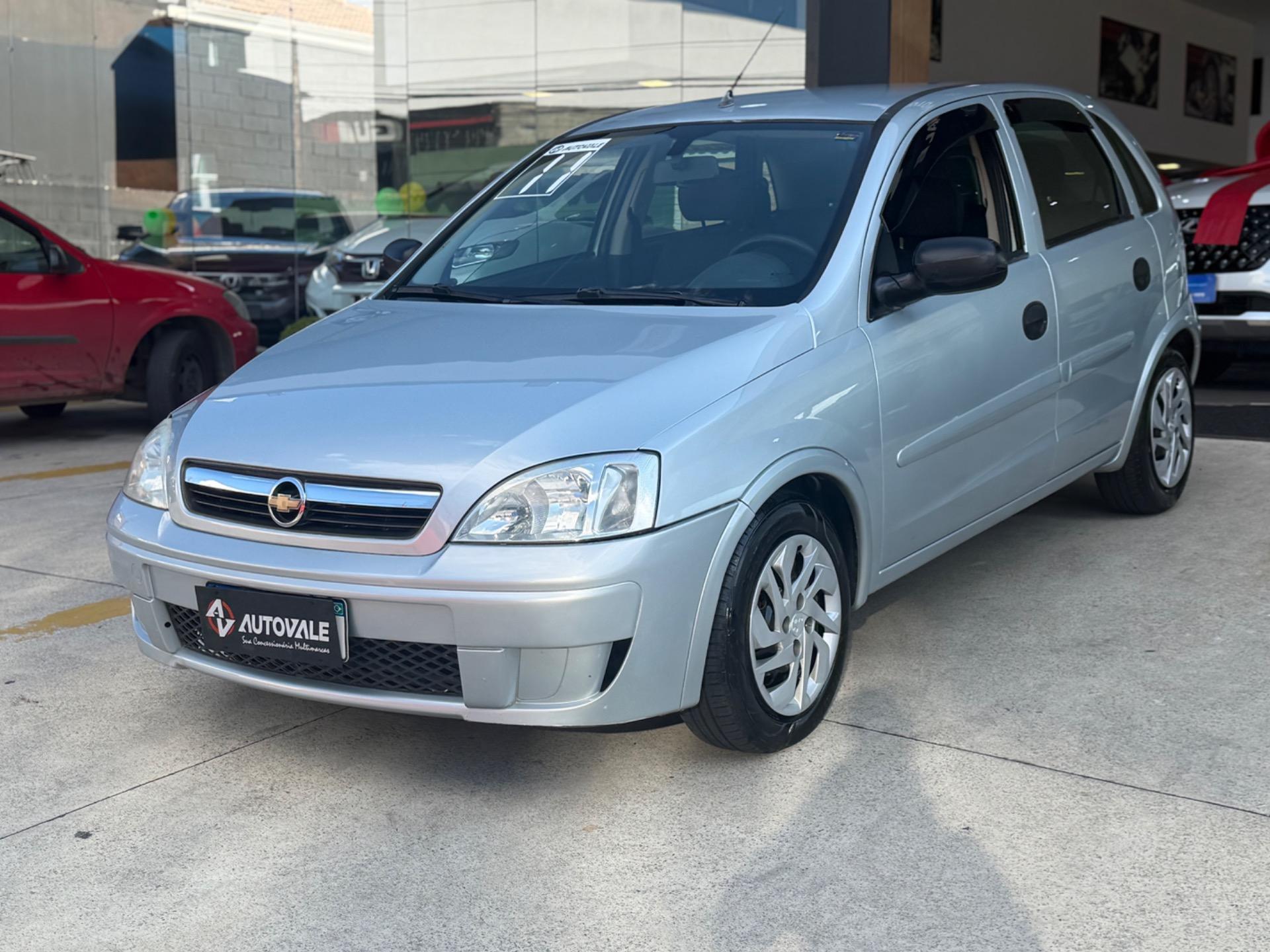 CHEVROLET Corsa Hatch - Foto