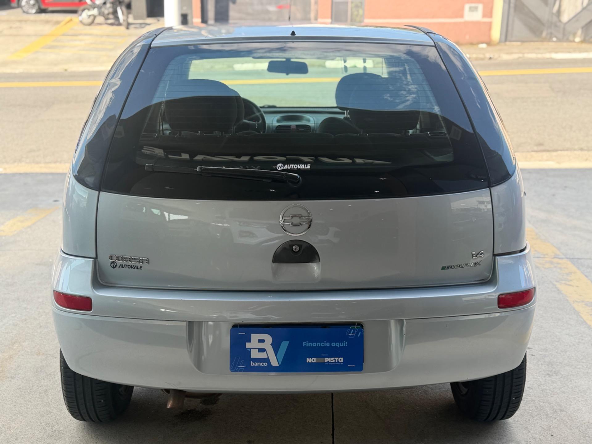 CHEVROLET Corsa Hatch - Foto