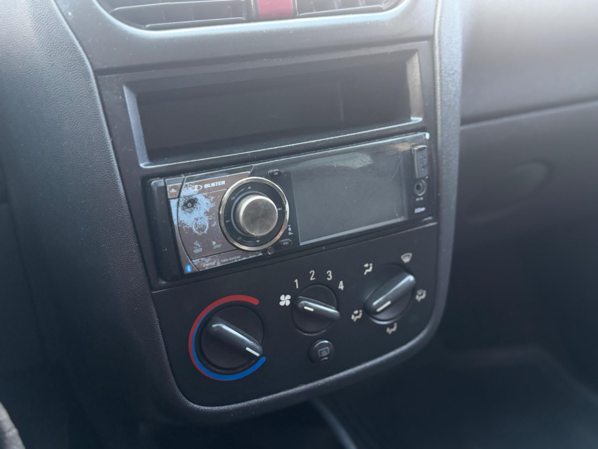 CHEVROLET Corsa Hatch - Foto