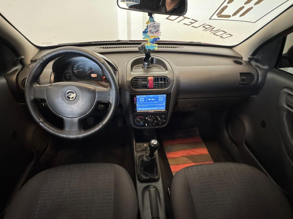 CHEVROLET Corsa Hatch - Foto