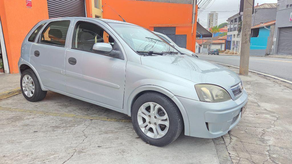 CHEVROLET Corsa Hatch - Foto