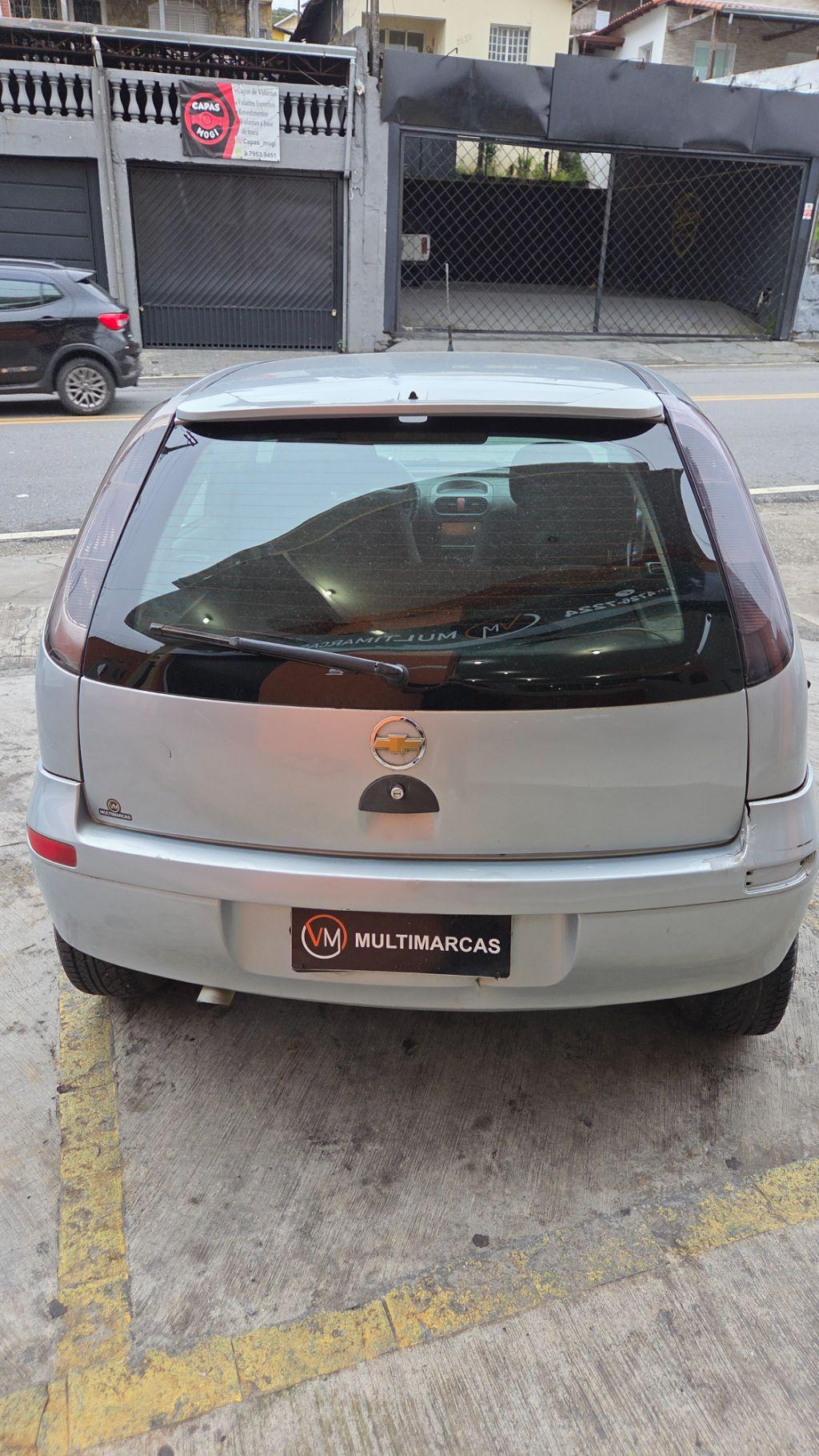 CHEVROLET Corsa Hatch - Foto