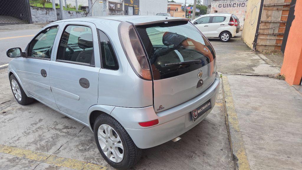 CHEVROLET Corsa Hatch - Foto