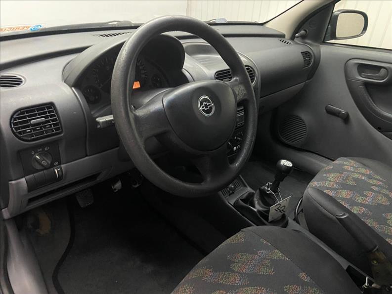 CHEVROLET Corsa Hatch - Foto
