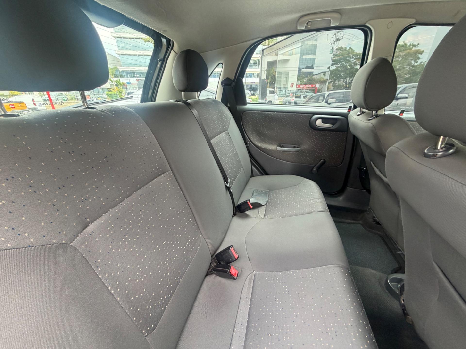 CHEVROLET Corsa Hatch - Foto