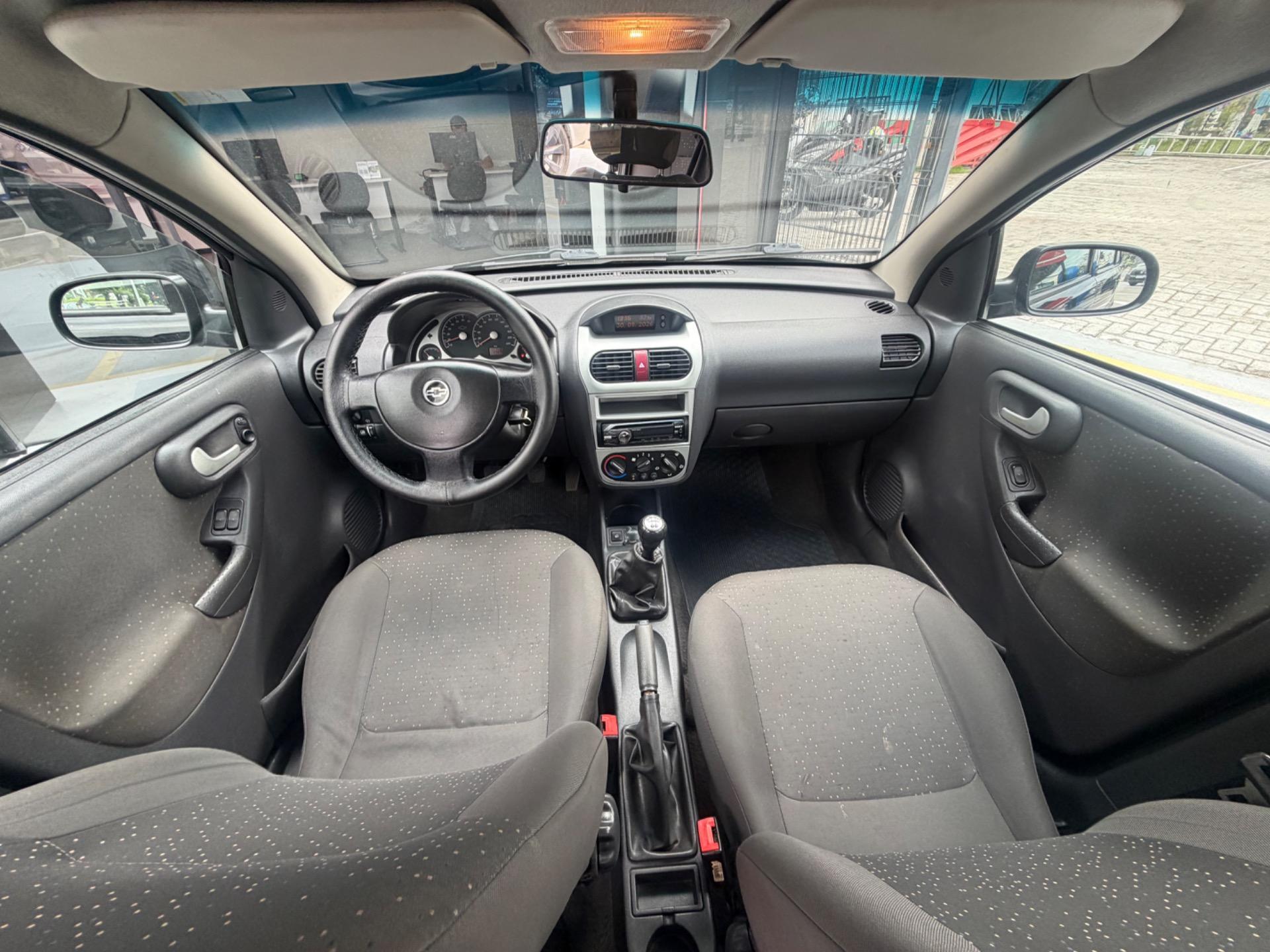 CHEVROLET Corsa Hatch - Foto