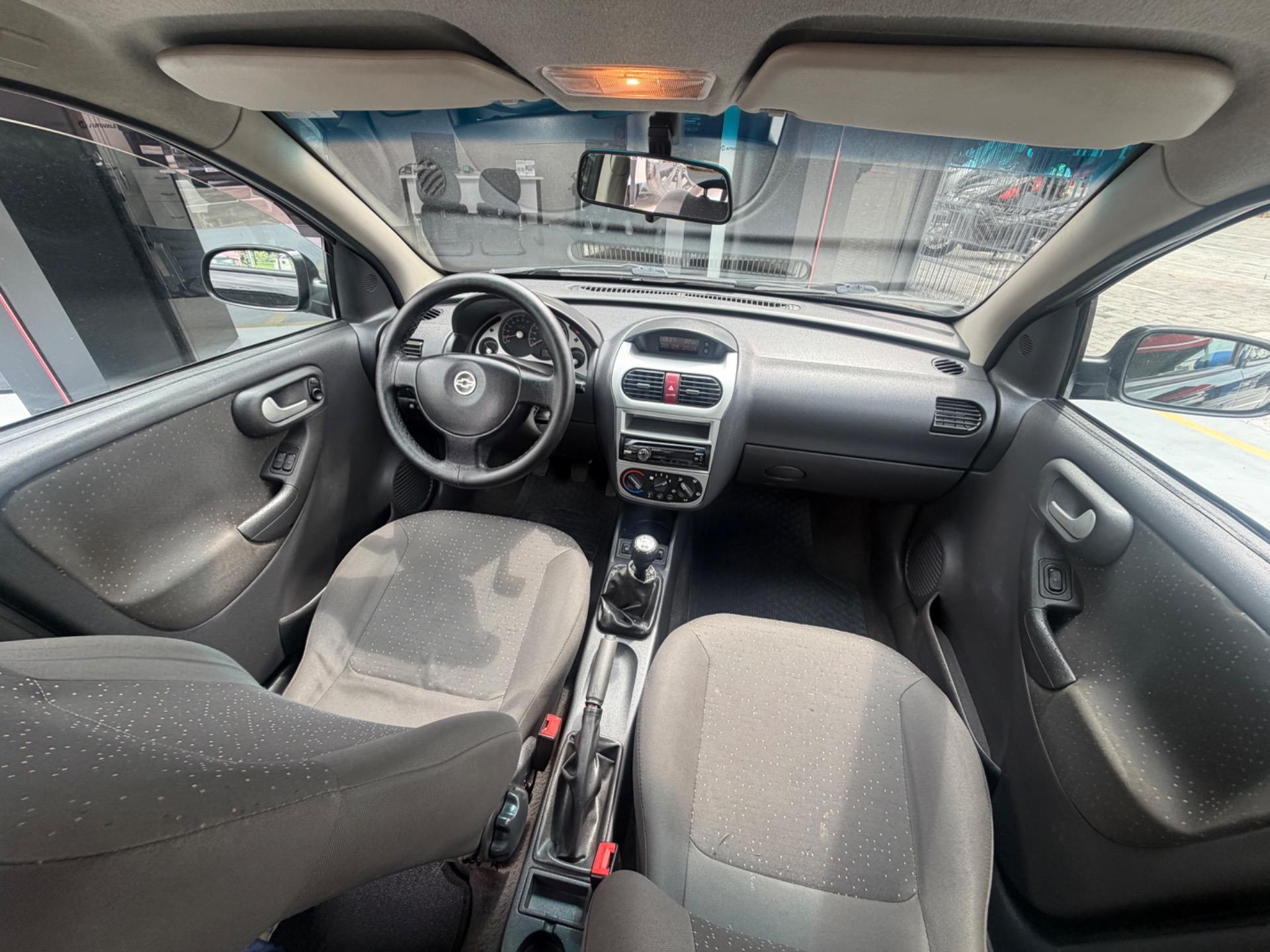 CHEVROLET Corsa Hatch - Foto