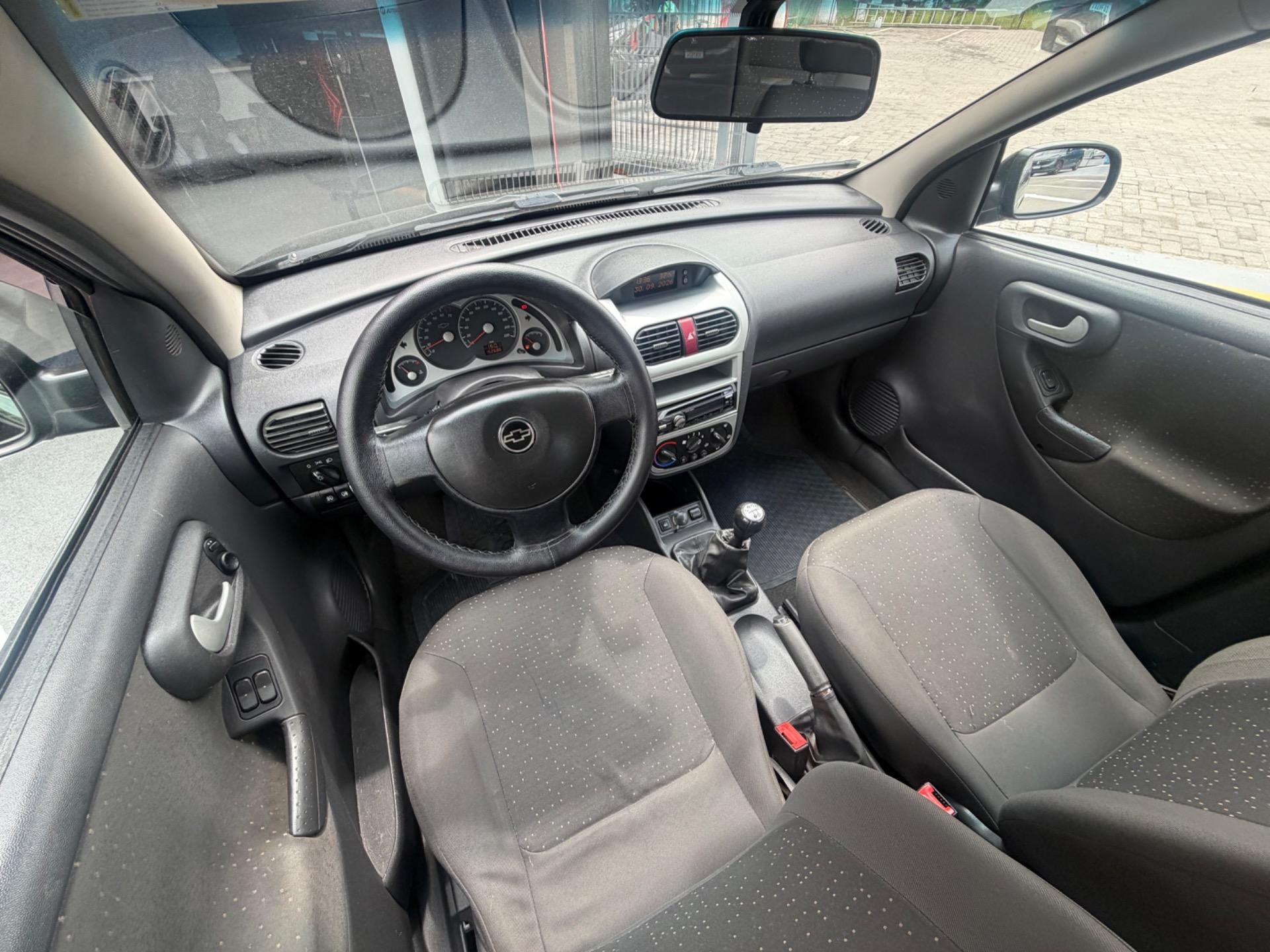 CHEVROLET Corsa Hatch - Foto