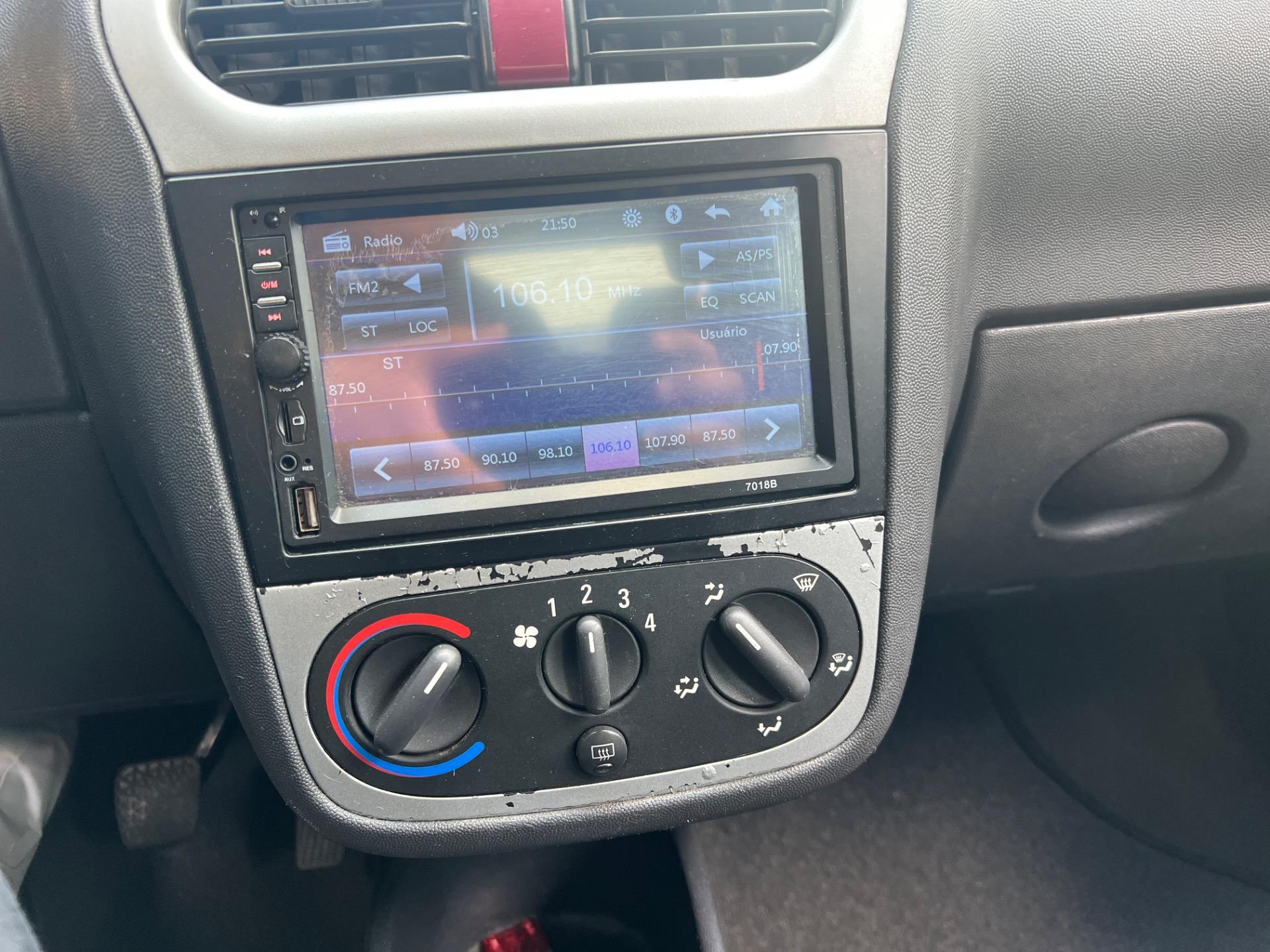 CHEVROLET Corsa Sedan - Foto