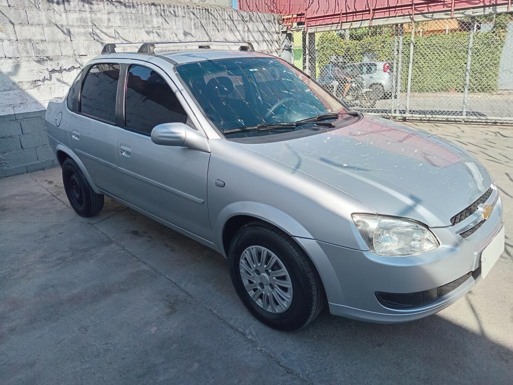 CHEVROLET Corsa Sedan