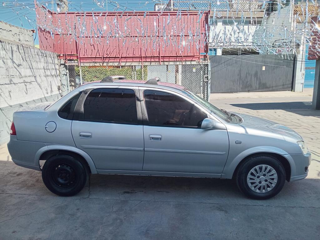 CHEVROLET Corsa Sedan - Foto