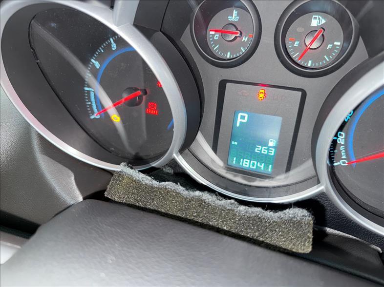 CHEVROLET Cruze Sedan - Foto